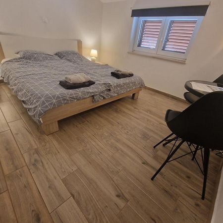 Apartmani Carla Medulin Extérieur photo